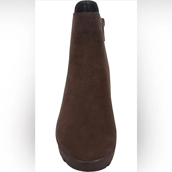 Impo ENESSA platform wedge bootie with memory foam size 8 Cocoa fall boots