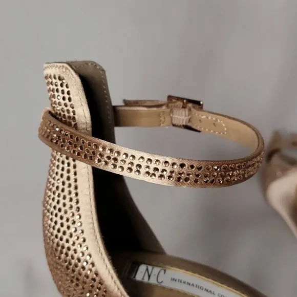 Inc Rayellef Pink Bisque Evening Shoes