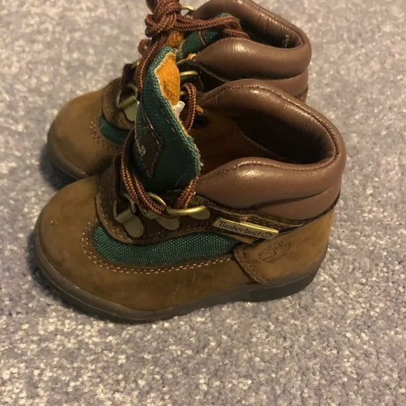 INFANT TIMBERLANDS 4.5