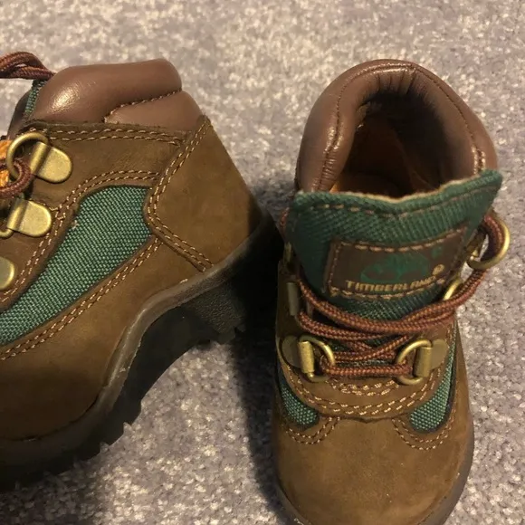 INFANT TIMBERLANDS 4.5