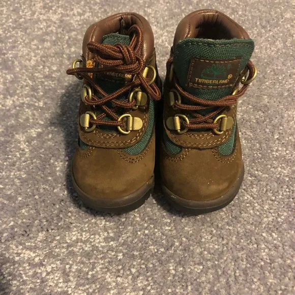 INFANT TIMBERLANDS 4.5