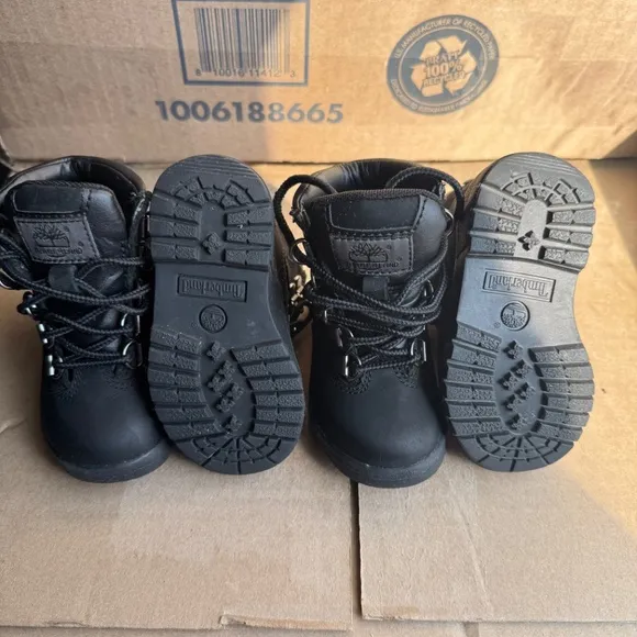 Infant toddler and Junior sneakers