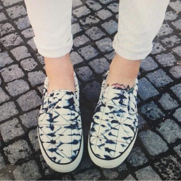 ISABEL MARANT Pour H&amp;M Tie-Dye Slip-On Sneaker