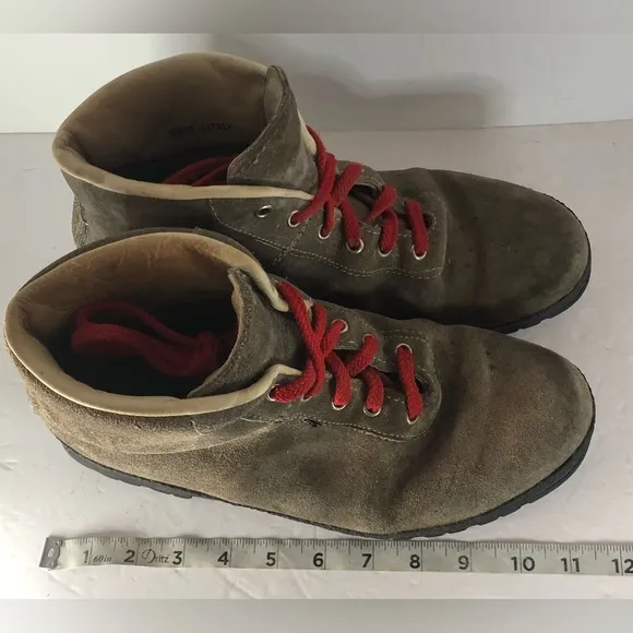 Itailian Brown Leather Hiking Boots, Red Laces. Size 10 Vibratom. Some Stains.