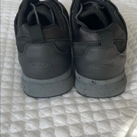 Italian GEOX Black Sneakers Tennis Shoes Size 12