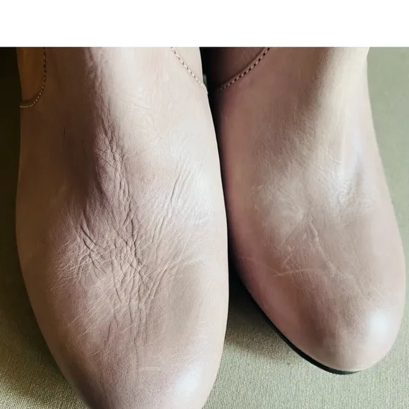JANET &amp; JANET Light Pink Soft Leather Boots