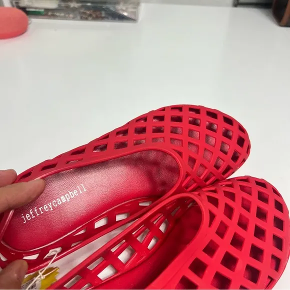 Jeffrey Campbell The Jellz Jelly Slip-On Flats Red Matte Size 7 NWT