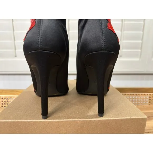 Jessica Simpson Pelanna Black Ankle Booties Embroidered Red Flowers Size 7 NWOB
