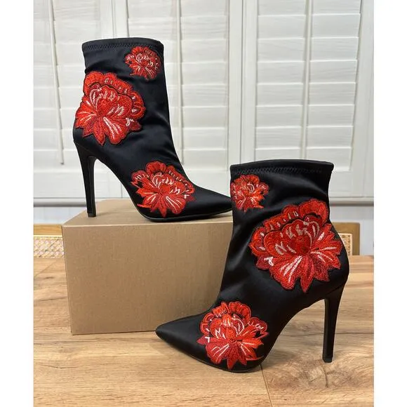 Jessica Simpson Pelanna Black Ankle Booties Embroidered Red Flowers Size 7 NWOB