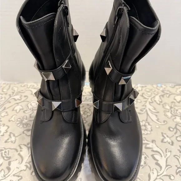 Jildor Zinky Leather Studded Boots