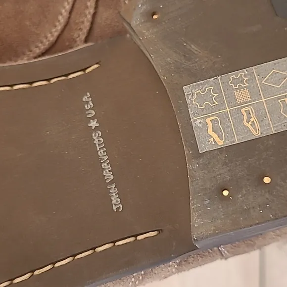 JOHN VARVATOS Buck Saddle Tan Beige Leather Suede‎ Sz 11.5 M Lace Up Dress Shoes