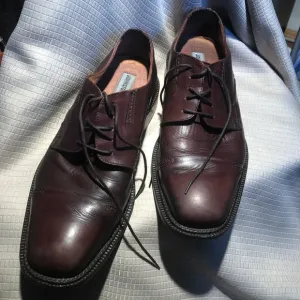 Johnston &amp; Murphy men dress brown Leather, 8.5