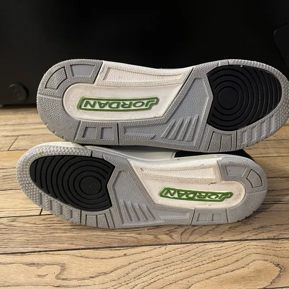 JORDAN 3 Chlorophyll 2018