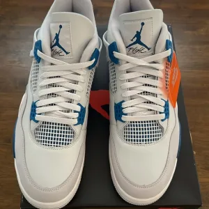 JORDAN 4 RETRO 'MILITARY BLUE' 2024