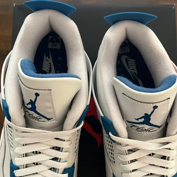 JORDAN 4 RETRO 'MILITARY BLUE' 2024