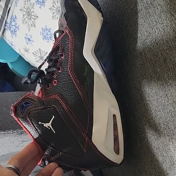 Jordan B'loyal Bred sneakers