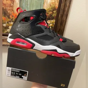 Jordan Flight Club 91 Black University Red sneakers