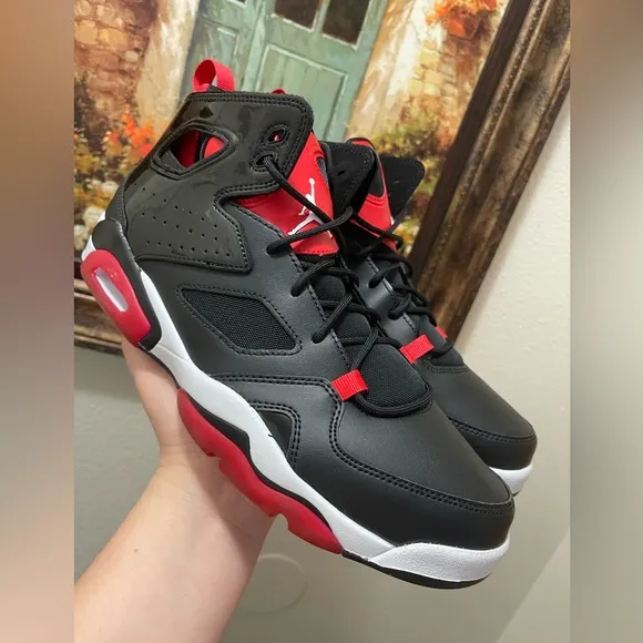 Jordan Flight Club 91 Black University Red sneakers