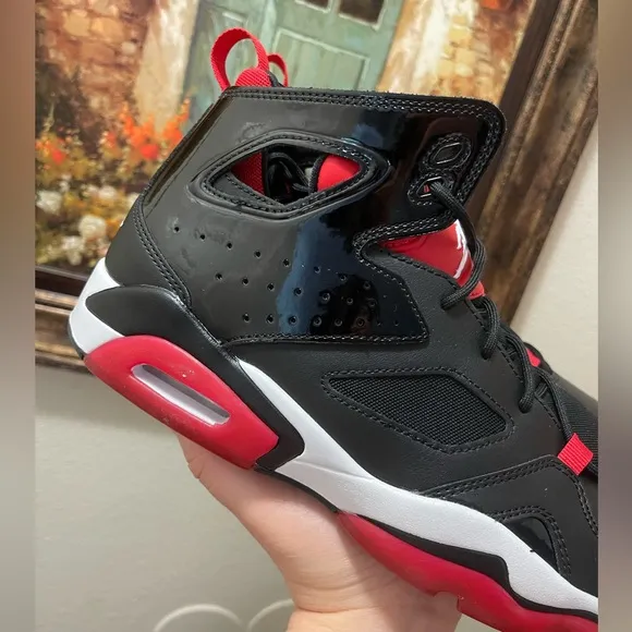 Jordan Flight Club 91 Black University Red sneakers