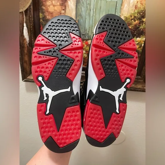 Jordan Flight Club 91 Black University Red sneakers