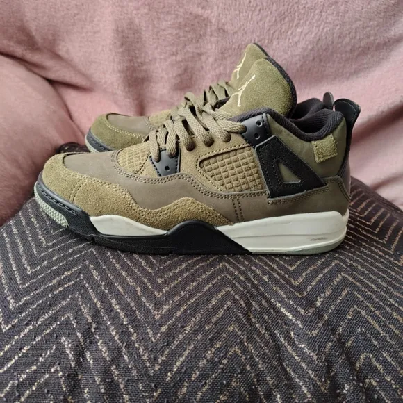 Jordan Olive Green Sneakers Size 3y