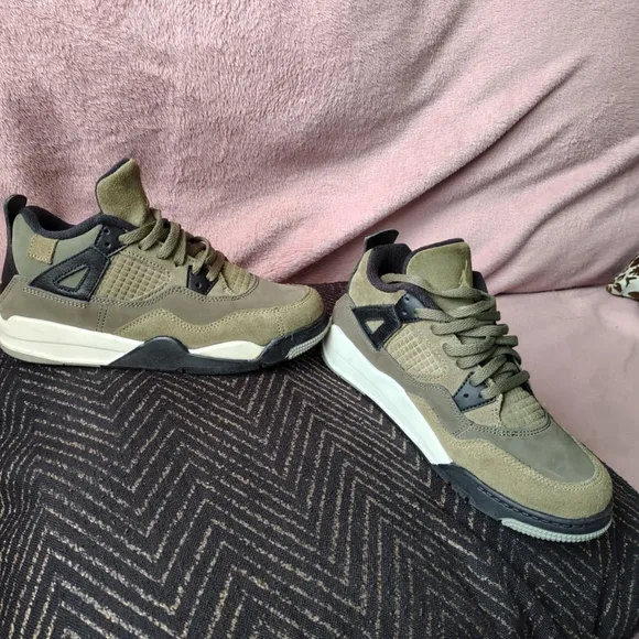 Jordan Olive Green Sneakers Size 3y