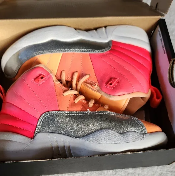Jordan Retro 12 PS Racer Pink/ White- Hot Punch-size 13