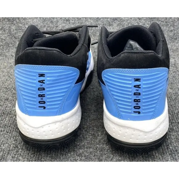 Jordan Shoes Men 9.5 Max Aura 2 Black University Blue Sneakers CK6636-041