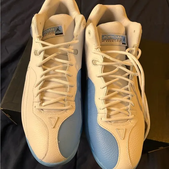 Jordan Sneakers in White and Blue size 11