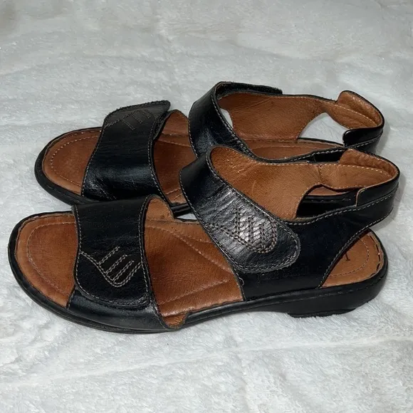 Josef Seibel Black and Tan Leather Comfort Sandals Shoes - Size 40/9
