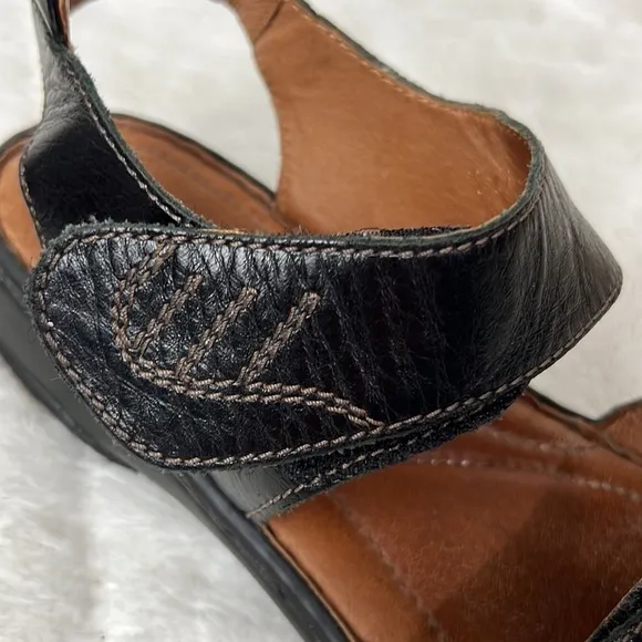 Josef Seibel Black and Tan Leather Comfort Sandals Shoes - Size 40/9