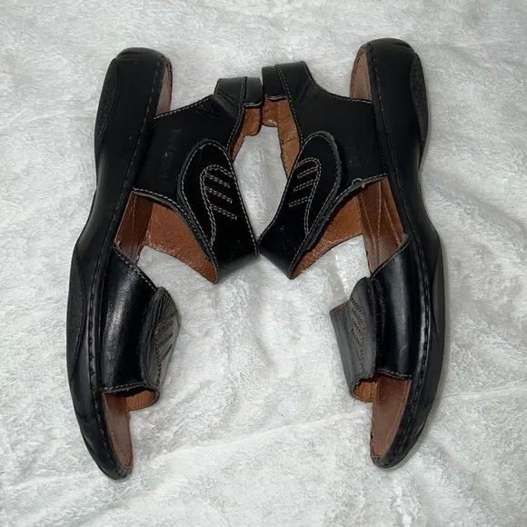 Josef Seibel Black and Tan Leather Comfort Sandals Shoes - Size 40/9