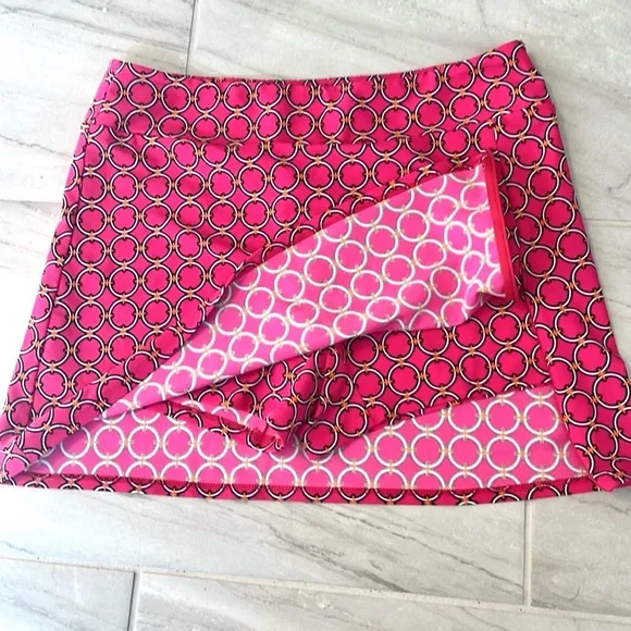 Jude Connally,Zip-Up Skort,Vibrant, Slimming, Excellent Condition, Size Small