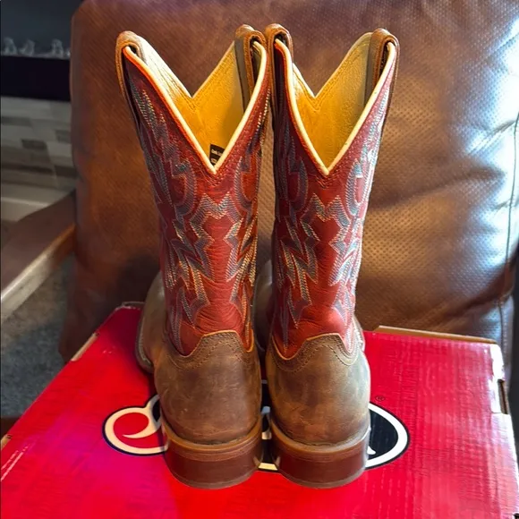 Justin Boots Brown and Red Cowboy Boots Square Toe