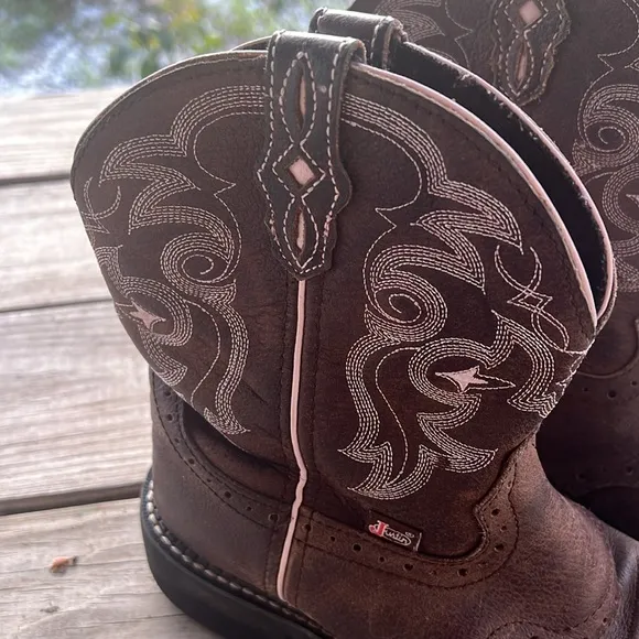 Justin L9965 Gypsy Western Boot with Bay Apache Cowhide Square Toe Size 7