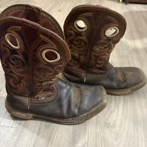 Justin Men's 11” Western Work Cowboy Boots Leather Tan Brown Sz 7.5 D Style 2302