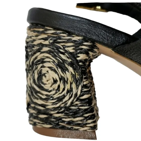 Kaanas~Size 6~Black Leather Sandals Java-Blk.