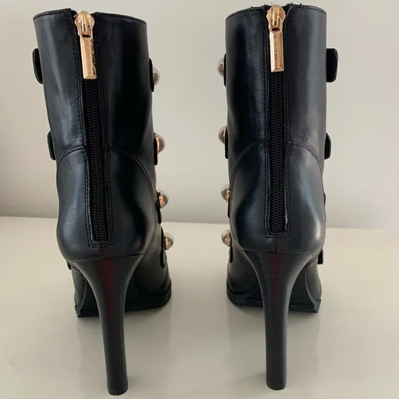 Karl Lagerfeld Paris boots