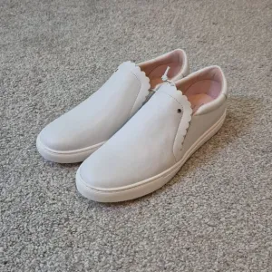 KATE SPADE Aleta Slip-On Leather Sneakers Size 8 White