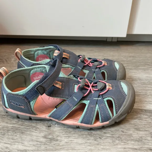 Keen Big Kids Youth Seacamp II CNX Sandals Size 5 Slate Blue with Aqua &amp; Pink