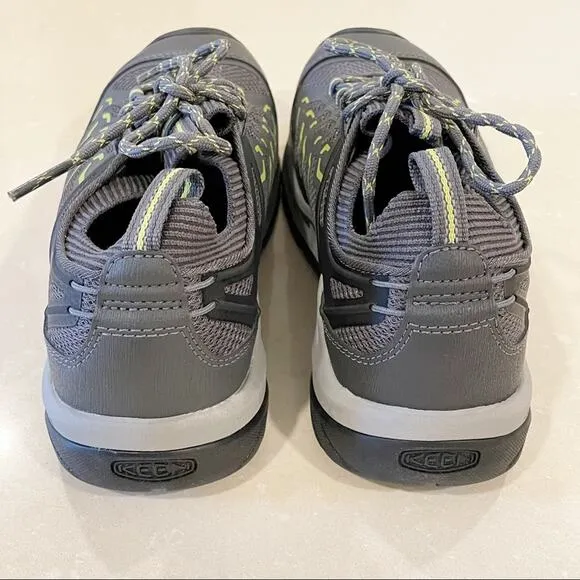 Keen Flint II Sport Utility Shoes Carbon Fiber Toe Magnet Black Women 8.5
