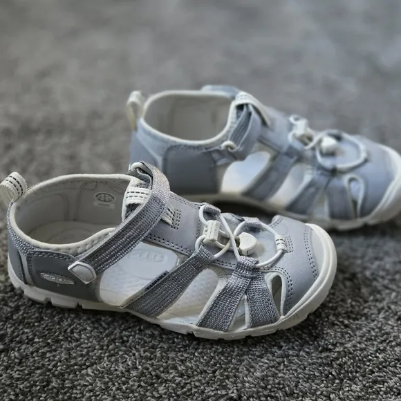Keen Kids Seacamp II CNX NEW size 3