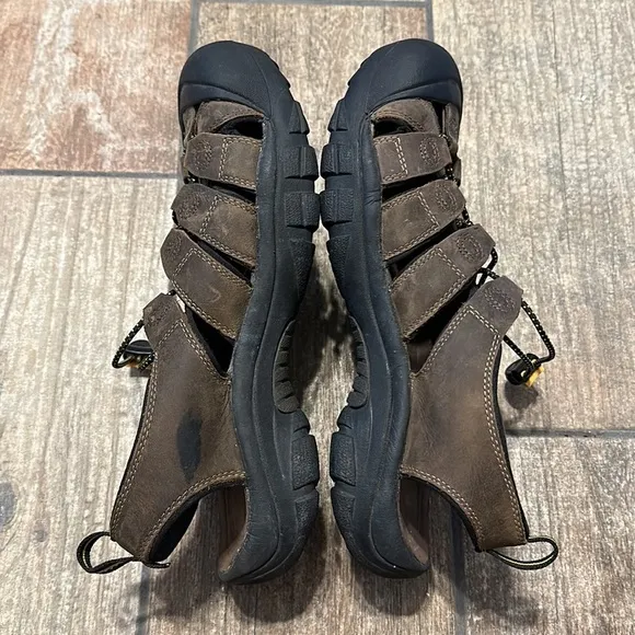 Keen Men’s Brown Leather‎ Newport Sandals Sz 10.5