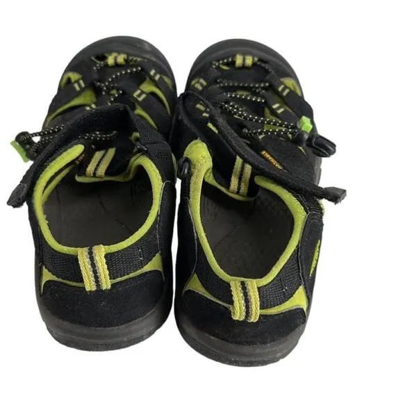 Keen sandals hiking outdoors shoes water shoes active sz 4