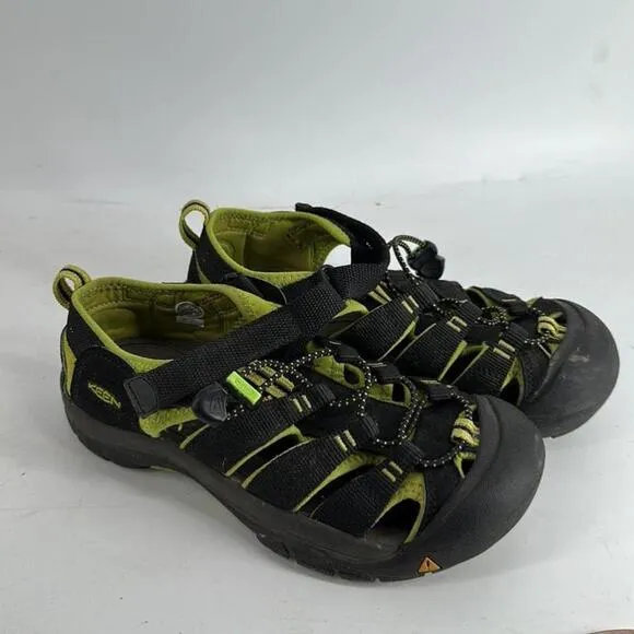 Keen sandals hiking outdoors shoes water shoes active sz 4