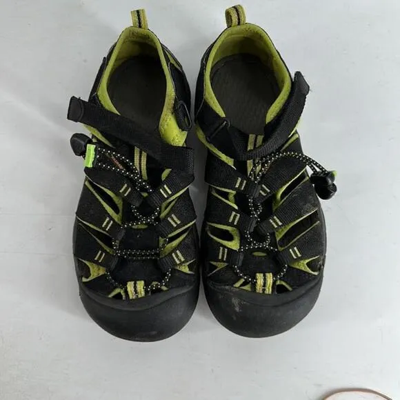 Keen sandals hiking outdoors shoes water shoes active sz 4