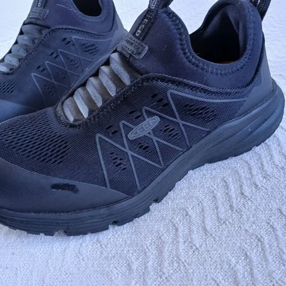 Keen ♡ utility metal footbed shoes