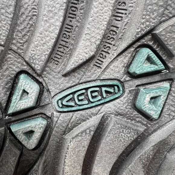KEEN Utility Women's Sedona Pulse size 7.5 Low Aluminum Safety Caps Safety Shoes