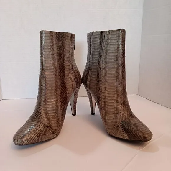 Kenneth Cole Snakeskin Pattern &quot;Talk Show&quot; Women's Leather Bootie Stiletto 7.5