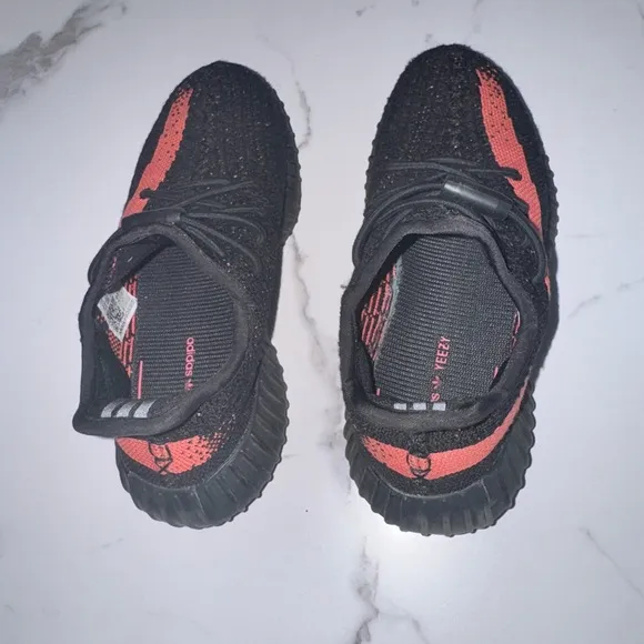 Kids Adidas Yeezy